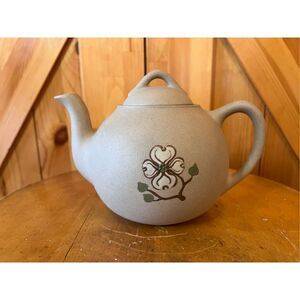 Vintage Pigeon Forge Pottery Dogwood Teapot